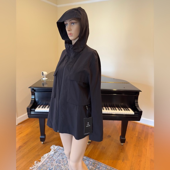 NWT Athletic Athleisure Minimalist RARE Lululemon Stretch Cargo Jacket - Picture 11 of 17